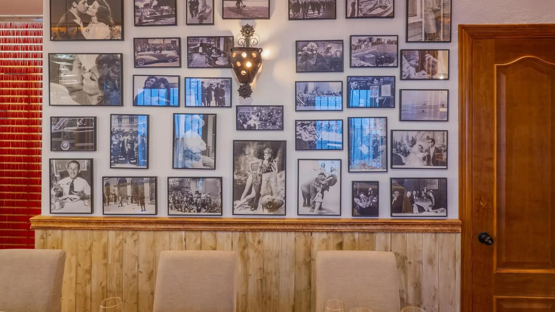 Guest house Cubo'S Hostal La Plaza Room 102 With Breakfast Tolox